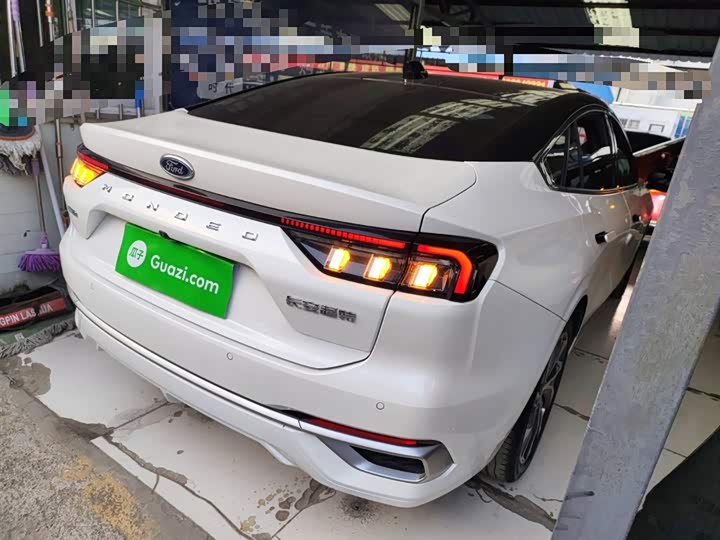 Фото 7 - Ford Mondeo