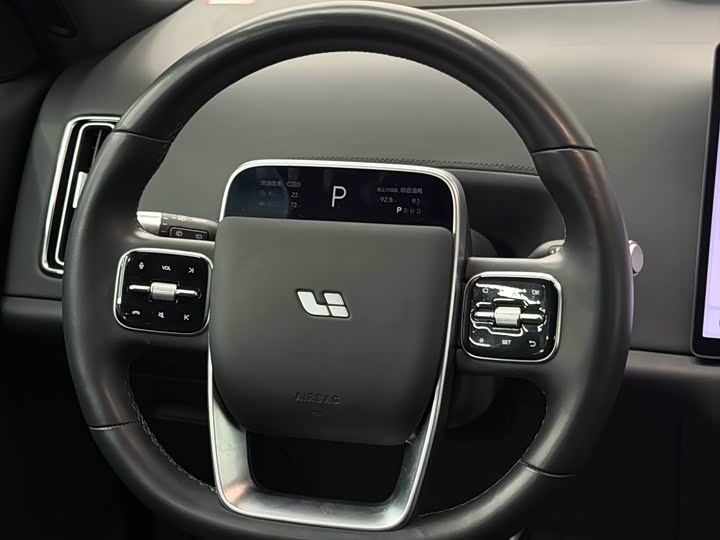 Фото 6 - LiXiang L8