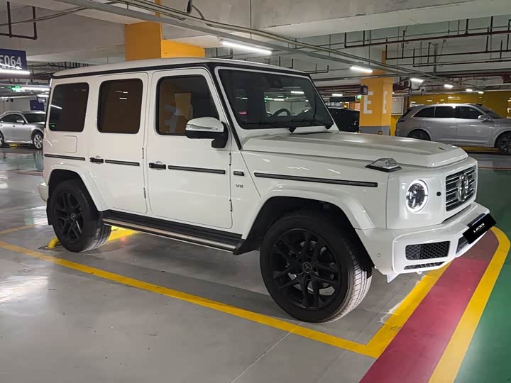 Фото 5 - Mercedes-Benz G-Class