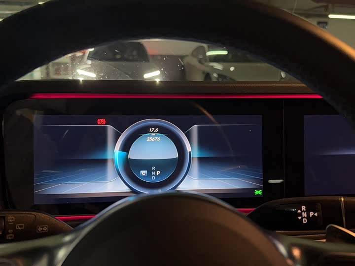 Фото 8 - Mercedes-Benz G-Class