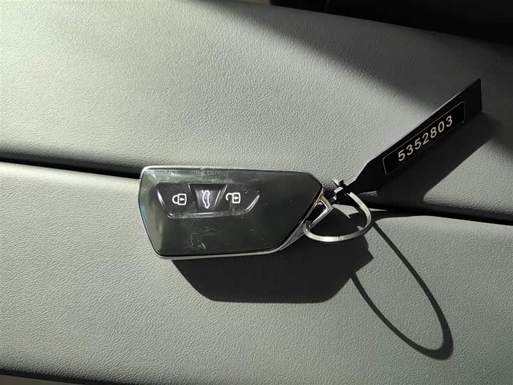 Фото 9 - Volkswagen ID.7 Vizzion