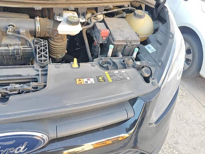 Фото 10 - Ford Transit