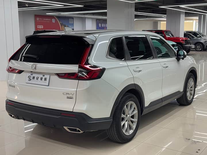 Фото 5 - Honda CR-V