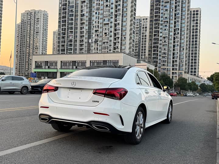 Фото 5 - Mercedes-Benz A-Class