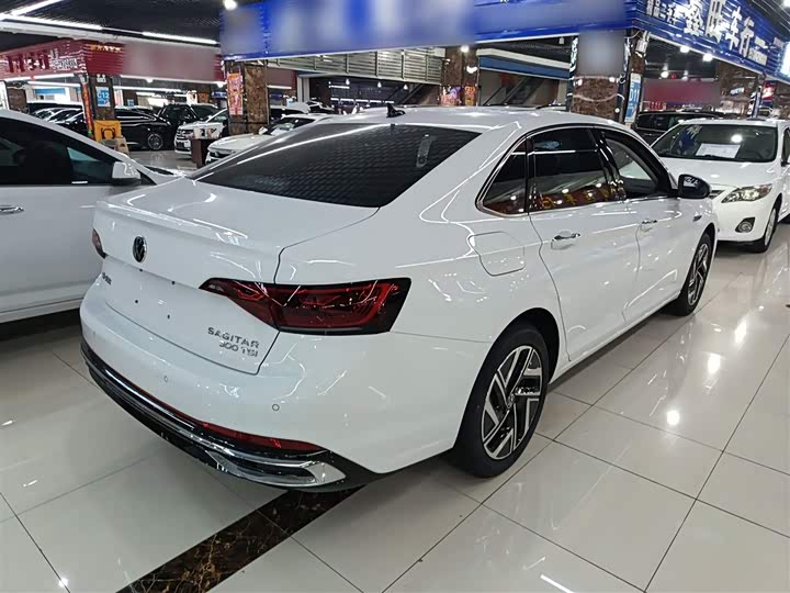 Фото 7 - Volkswagen Sagitar L