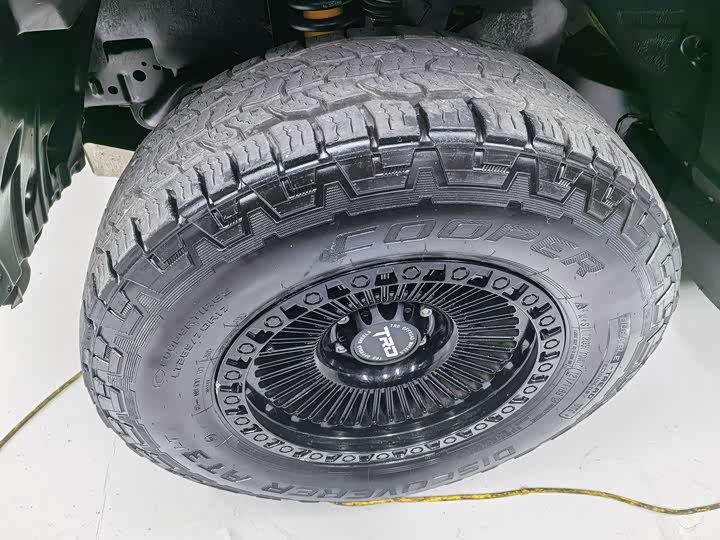 Фото 5 - Tank 300