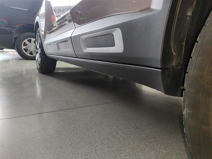 Фото 22 - Geely Icon