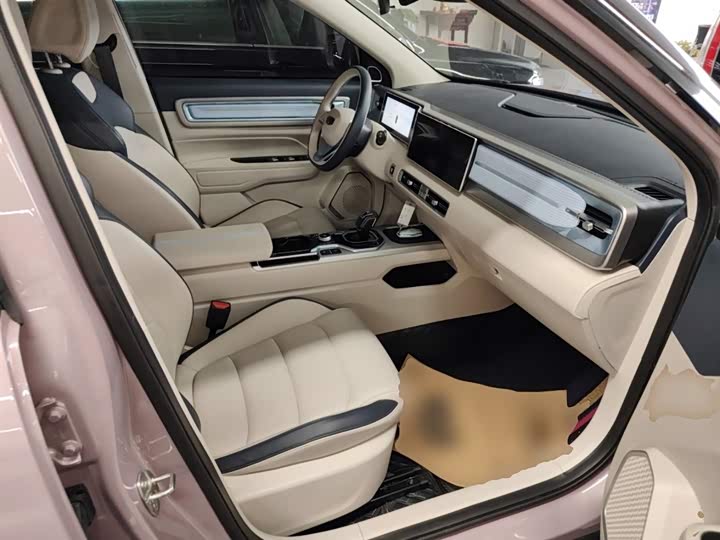 Фото 24 - Geely Icon