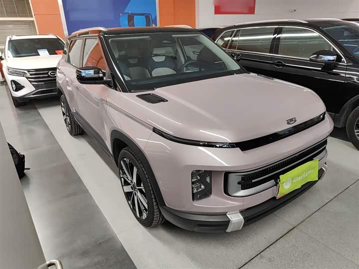 Фото 4 - Geely Icon