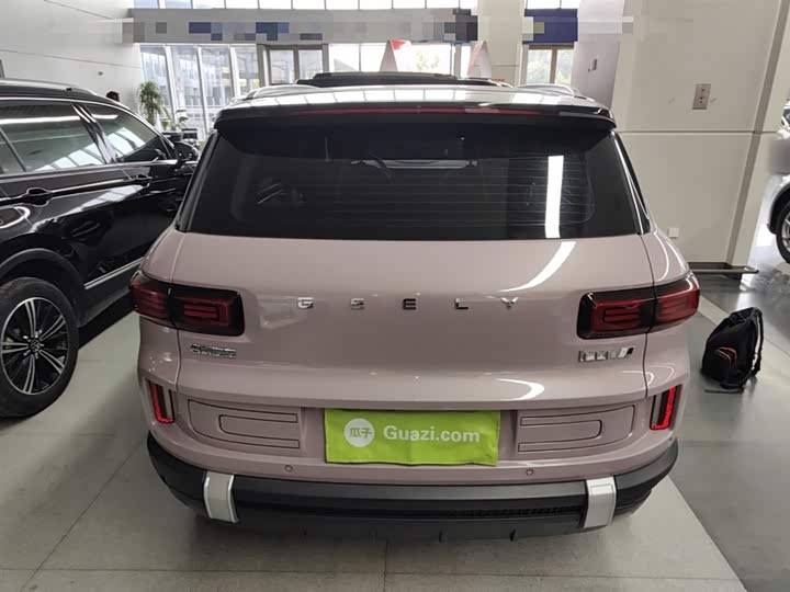 Фото 6 - Geely Icon