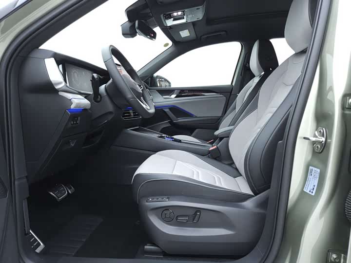 Фото 8 - Volkswagen Tayron