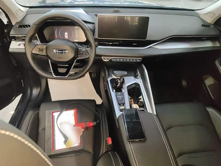 Фото 10 - Geely Preface