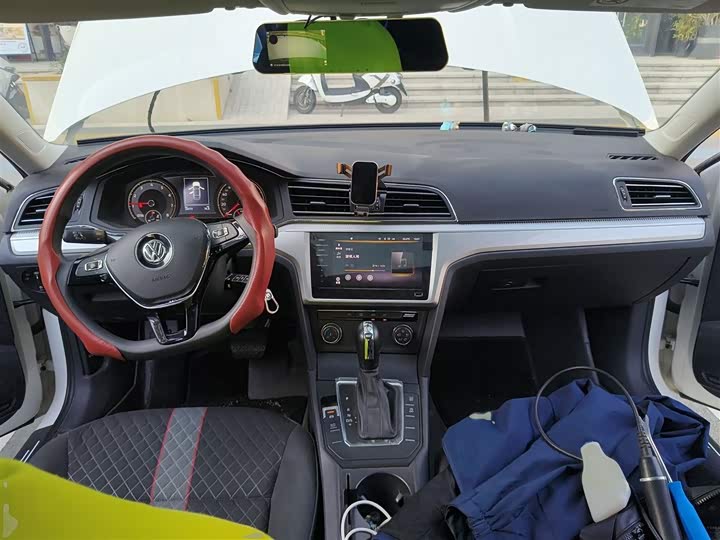 Фото 12 - Volkswagen Lamando L