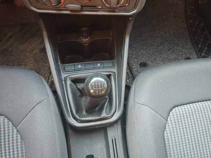 Фото 14 - Volkswagen Santana