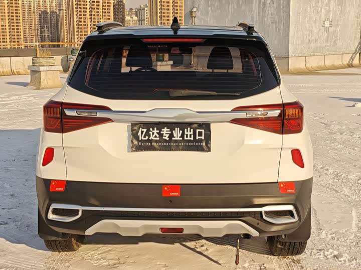 Фото 7 - Kia KX3