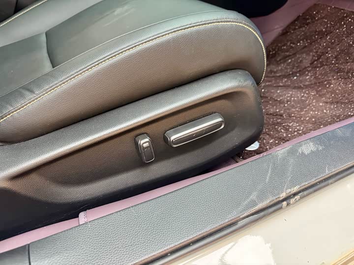 Фото 16 - Honda Accord