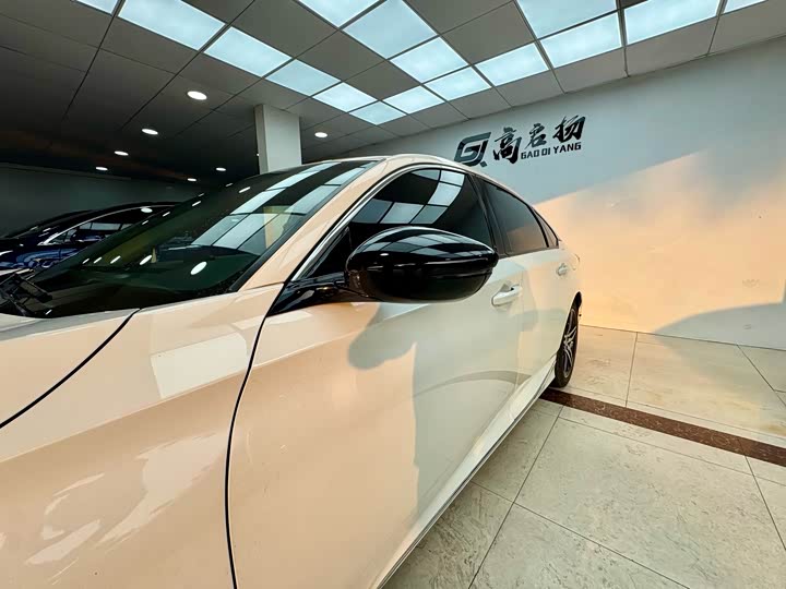 Фото 5 - Honda Accord