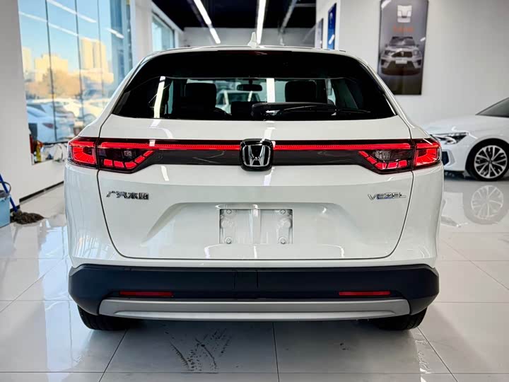 Фото 5 - Honda Vezel