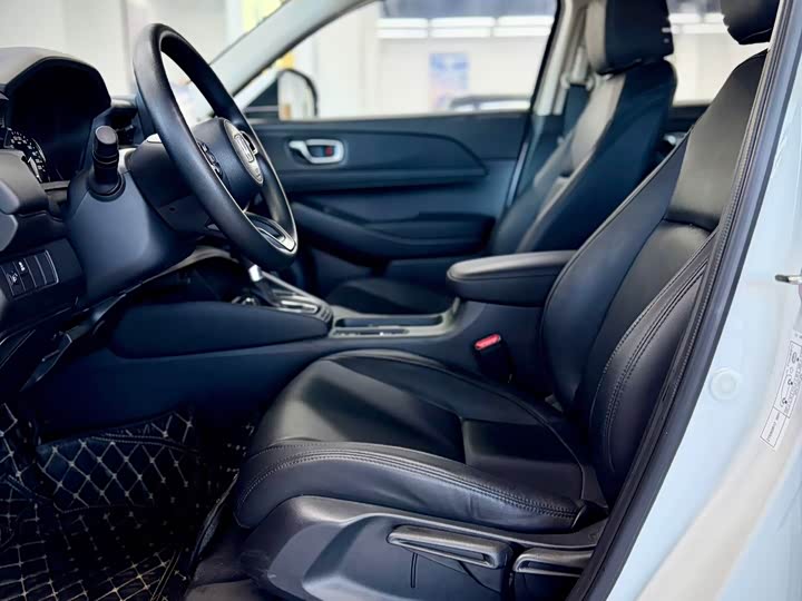 Фото 9 - Honda Vezel