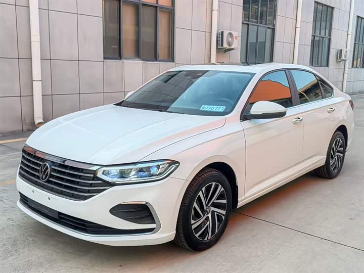 Фото 1 - Volkswagen Lavida