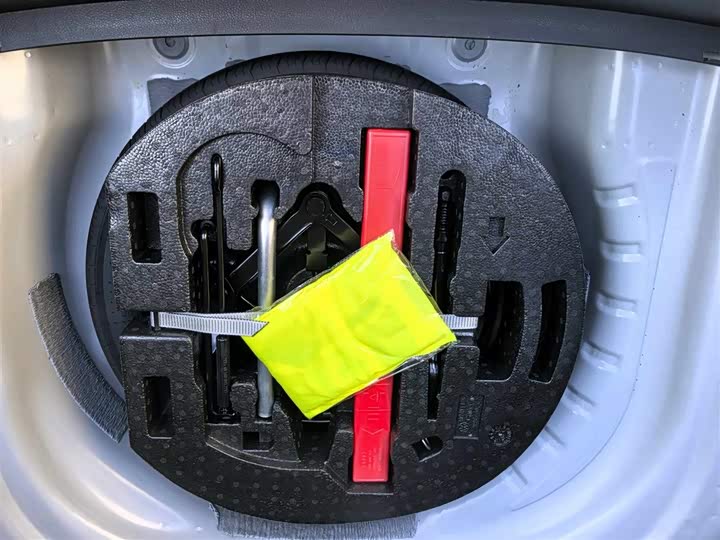 Фото 23 - Volkswagen Lavida