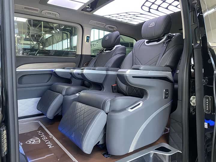 Фото 13 - Mercedes-Benz Vito