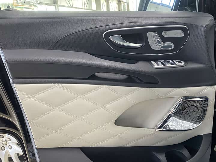 Фото 4 - Mercedes-Benz Vito