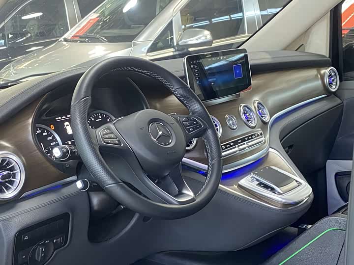 Фото 5 - Mercedes-Benz Vito