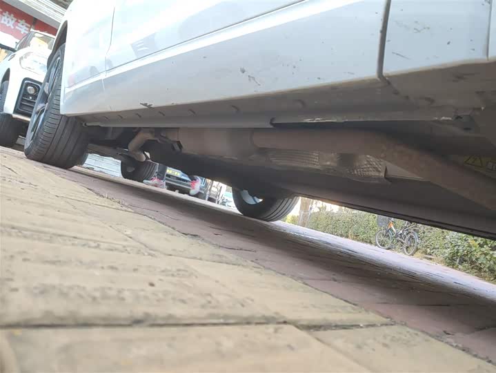 Фото 21 - LiXiang One