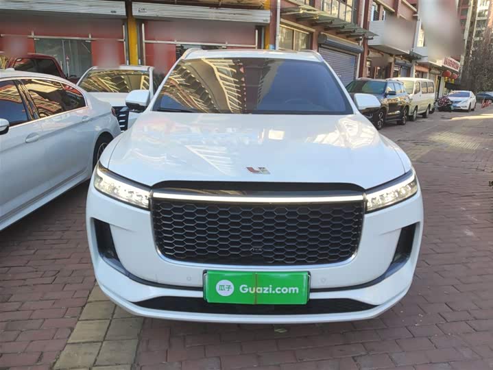 Фото 3 - LiXiang One