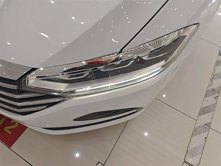 Фото 24 - Volkswagen Lavida