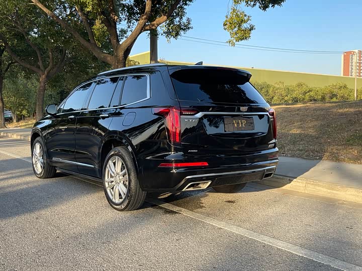 Фото 5 - Cadillac XT6