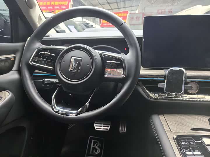 Фото 6 - Tank 500