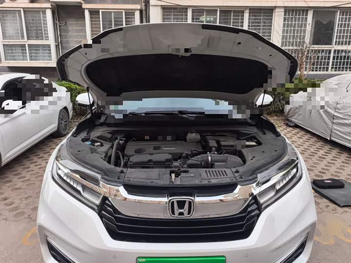 Фото 11 - Honda Avancier