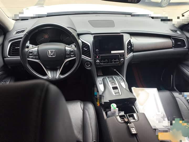 Фото 13 - Honda Avancier