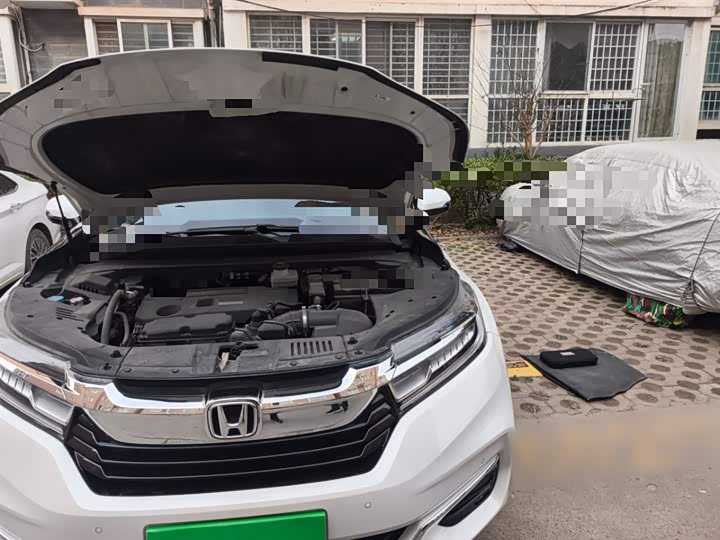 Фото 22 - Honda Avancier