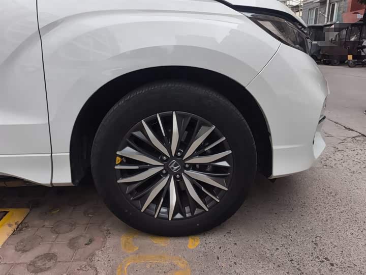 Фото 31 - Honda Avancier