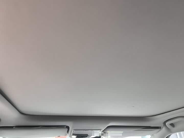 Фото 9 - Honda Avancier