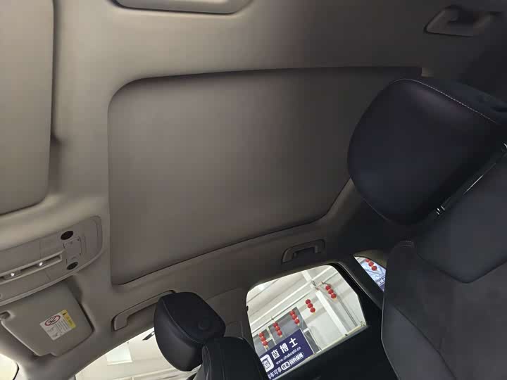 Фото 9 - Audi Q3