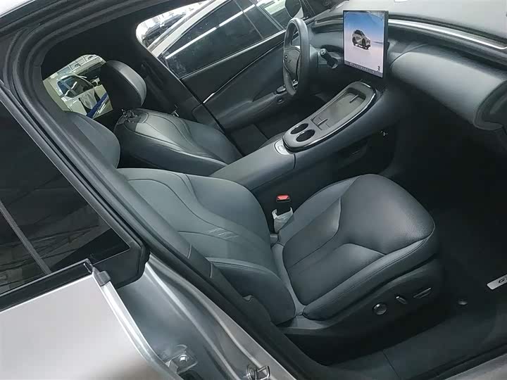 Фото 25 - XPeng G7