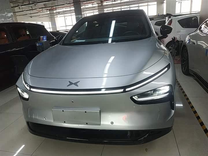 Фото 3 - XPeng G7