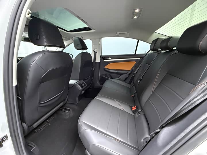 Фото 8 - Volkswagen Bora