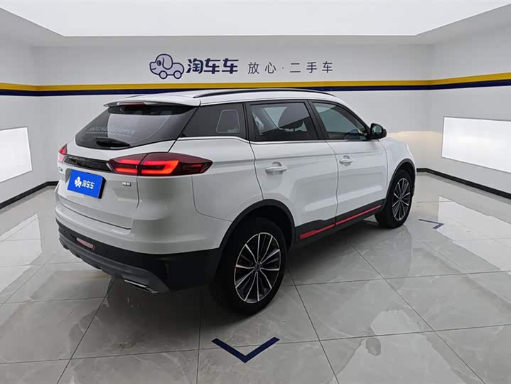 Фото 3 - Geely Atlas