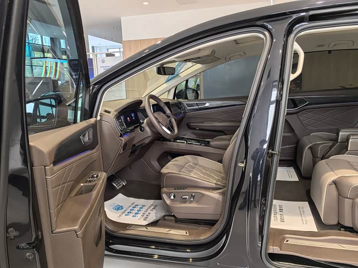 Фото 14 - Volkswagen Viloran