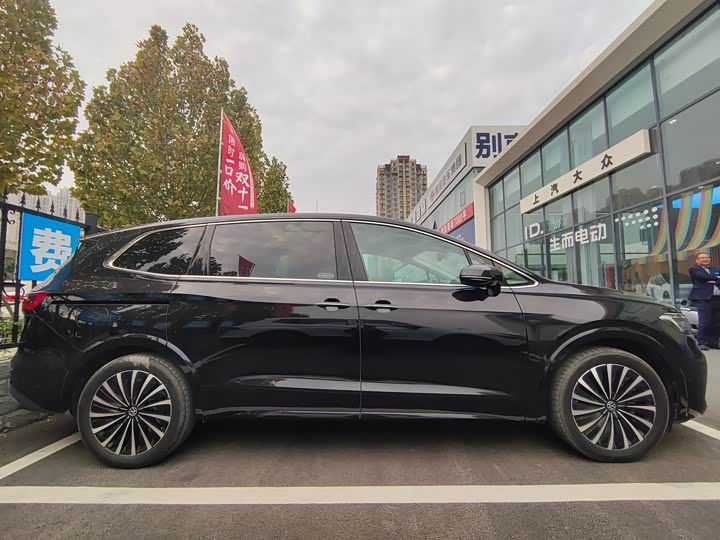 Фото 9 - Volkswagen Viloran