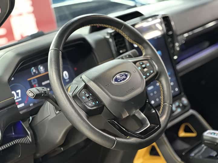 Фото 34 - Ford Ranger