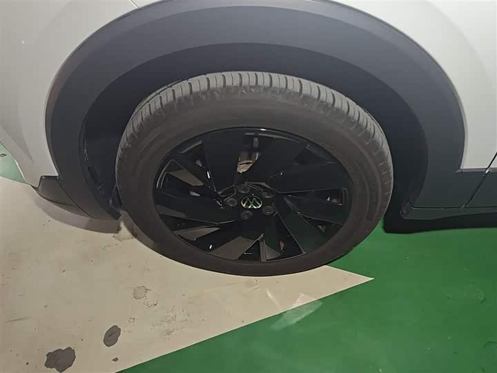 Фото 23 - Volkswagen Tharu