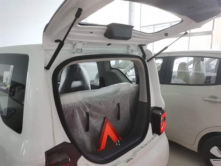 Фото 19 - Geely Galaxy Panda Mini