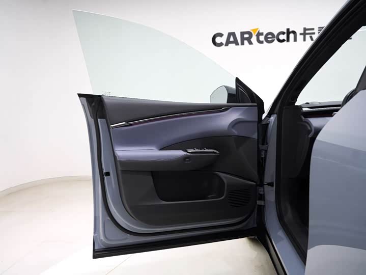 Фото 24 - XPeng G7