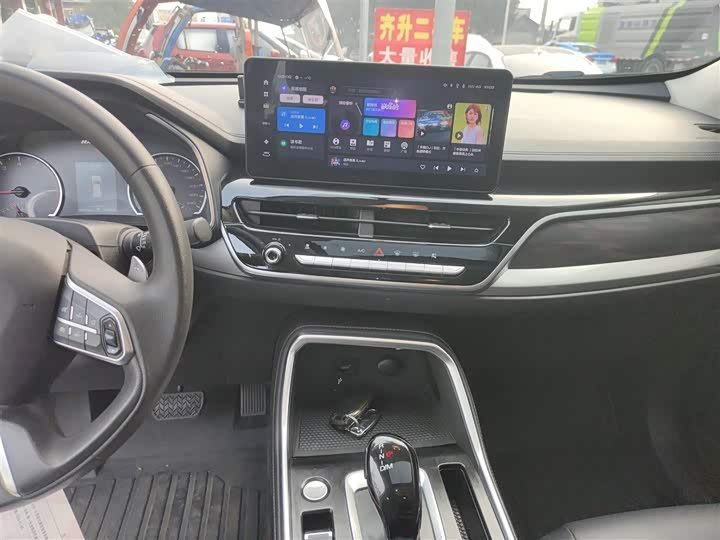 Фото 13 - Haval H6